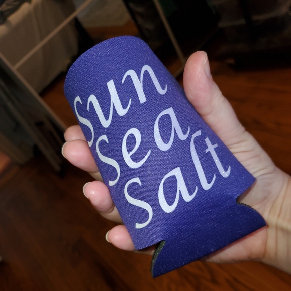 "Sun Sea Salt" Purple Can Beach Cooler Sleeve Coozie - Picture 4 of 5